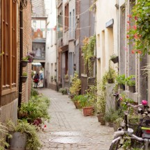 LIÈGE À PIED: 7 parcours bucoliques et urbains