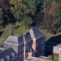 Luchtfoto van het kasteel