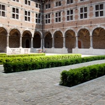 Le cloître