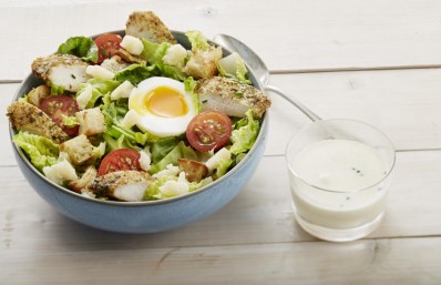 https://www.maggi.fr/recettes-astuces-cuisine/salade-cesar-et-poulet-grille