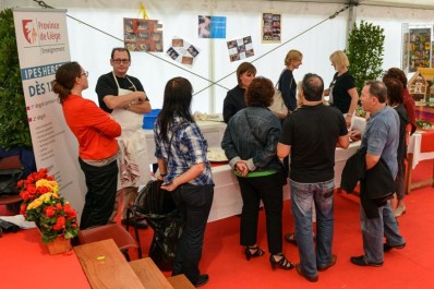 Les élèves de l'IPES Herstal ont partagé leur savoir-faire culinaire durant les Fêtes de Wallonie.