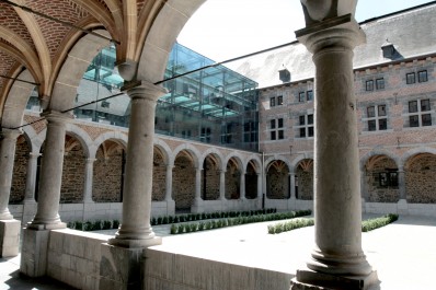 Le bâtiment du Musée de la Vie wallonne. 