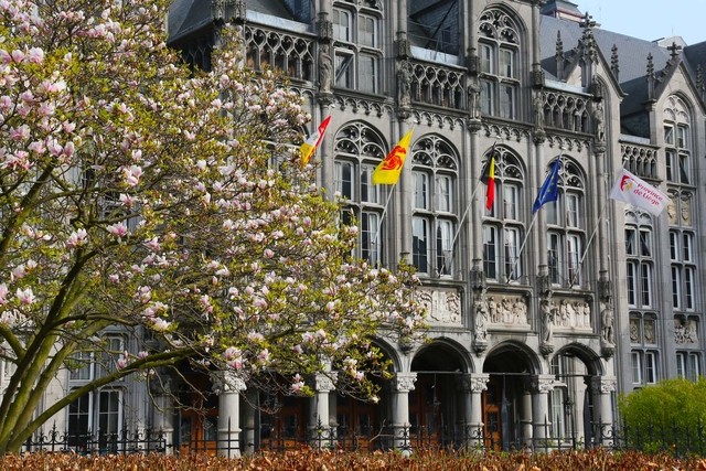 Rendre le Palais aux Liégeois