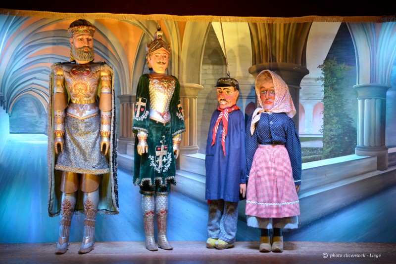 Marionnettes du Musée Tchantchès au Palais des Princes-Évêques - Fêtes de Wallonie (photo © clickenstock)