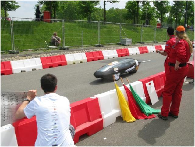 Le prototype EcoMOTION à l'Eco-marathon de Rotterdam