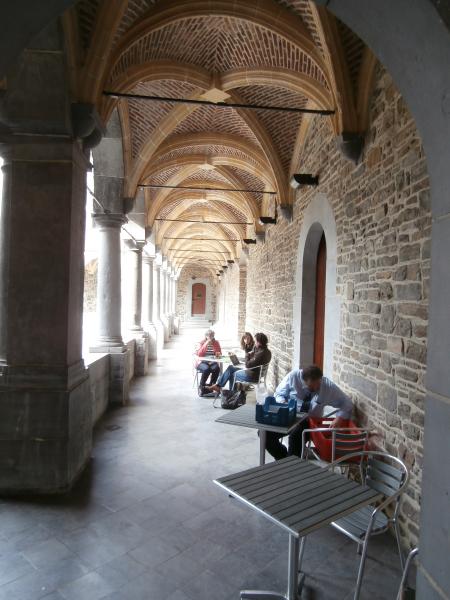 Espace Saveurs : la terrasse du cloître